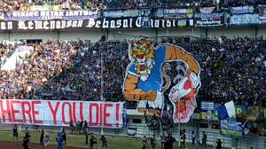 Sisi lain pertandingan persib bandung lawan pss sleman tanggal 15 maret 2020 di stadion si jalak harupat. Gambar Keren Persib Vs Persija Gambarnya Keren Sekali