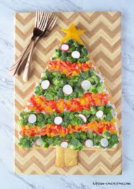 Sprinkle some finely grated parmesan cheese and serve warm. Christmas Tree Veggie Pizza Kitchen Concoctions