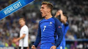 Elle constitue l'une des plus importantes du patrimoine algérien. Zehn Jahre Nach Zidane Kopfstoss Materazzi Deckt Auf Fussball Sonstiges