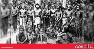 Orang minyak merupakan sebuah filem melayu yang diterbitkan di malaysia pada 2007. Zaman Dulu Orang Melayu Pernah Jual Orang Asli Sebagai Hamba Soscili
