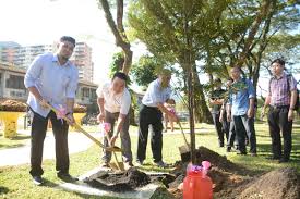 Satellite map of kampung tanah lapang: From Illegal Cow Pen To Neighbourhood Park Buletin Mutiara