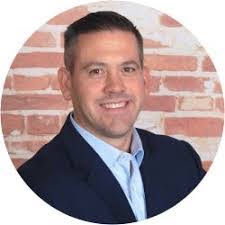 Travis David's Instagram, Twitter & Facebook