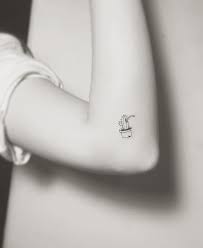 100 Der Besten Kleinen Tattoos Tattoo Insider Besten Der Insider Kleinen Tattoo Tattoos 100 Der Besten Kleinen Tattoo Dovme Fikirleri Tattoo Dovme