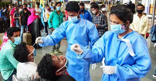 भारतमा कोरोनाको दोस्रो लहर किन खतरनाक बन्यो ?