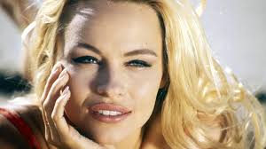 FOTO Brutálne premeny obľúbených seriálových krások 90. rokov: Plastiky,  vrásky aj sivé vlasy!