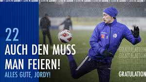 The fc luzern ( fcl abbreviated ) is a football club based in lucerne. Fc Luzern Home Facebook