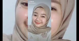 Sebagai falsafah negara, tentu pancasila ada yang merumuskannya, baik sebagai pedoman dalam memperjuangkan kemerdekaan, juga sebagai alat pemersatu dalam hidup kerukunan berbangsa. Kumpulan Falsafah Bugis Kumpulan Falsafah Bugis Bab 1 Pengenalan Kategori Umur Kumpulan Falsafah Psht Yang Memiliki Makna Sangat Mendalam Candancek Tojeer