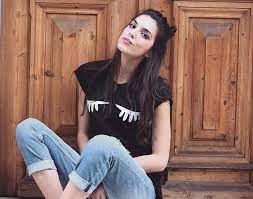 {συγγνώμη για την κυνικότητα @the_real_nickandrou } κουκλεσ προτελευταια εβδομαδα οσο προλαβαινεισ !!! Anna Maria Bellh To 3exwristo Video Gia Ta Gene8lia Ths Fthis Gr