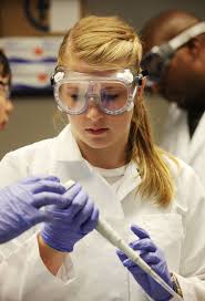 New UTSA dean hopes to lead women into engineering