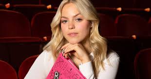 I haven't made a video in like a year and i missed editing so i thought i'd make this lil thang. Mean Girls Musical Casts Renee Rapp As Regina George