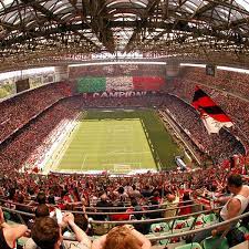 Il y a quelques années lindab buildings a construit un terrain de foot en salle pour le dynamo kiev (voir photos). Top 12 Des Plus Beaux Stades De Foot De La Planete L Express