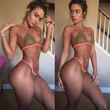 Fitness model – Sommer Ray nude - FitNakedGirls Photos