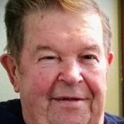 Daniel Siegfried's Instagram, Twitter & Facebook