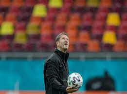 He is the manager of the austria national team. Szns2rlptyxlam