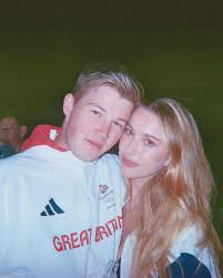 Geandra bazzanella nude at last she appeared in behind the