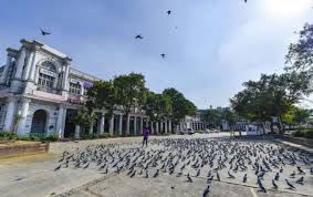 Kejriwal once again said that he didn't 'wish to shut' any market in the national. Delhi Lockdown Transport Suspended Borders Sealed To Contain Covid 19 Spread Here S What Will Be Affected India News India Tv