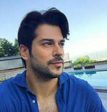 Summer Is Coming Handsome Celebrities Older Mens Hairstyles Cute Stars