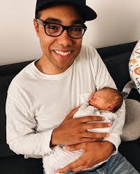 Anthony Mauk's Instagram, Twitter & Facebook