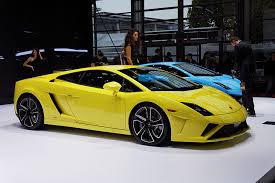 Semak mileage, warna, interior, spesifikasi & features. Kos Tersembunyi Yang Anda Perlu Tahu Jika Ingin Memiliki Lamborghini Gallardo