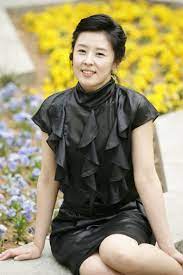 Mar 04, 2021 · 다큐멘터리 pd를 목표로 언론고시를 준비하던 중, 지인과 교수의 추천으로 아나운서 시험을 본 뒤 합격하여, 2003년 10월 sbs에 입사하였다. Vod ìœ¤í˜„ì§„ ì•„ë‚˜ìš´ì„œ ë™ê°'ë‚´ê¸° íšŒì‚¬ì›ê³¼ ì—´ì• ì¤'