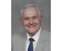 WALLACE NIEDZWIECKI Obituary (2015)