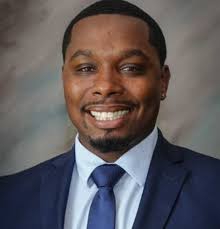 Barack Obama School For Social Justice #ClassOf2025 #YonkersMagic Visit the  link to access all graduation photos. 📸 https://flic.kr/s/aHBqjCjZLq