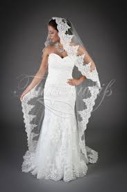 Hier finden sie brautkleider, kurze standesamtkleider, festliche abendmode, hochzeitsaccessoires, brautschuhe und viel inspiration. Brautkleid Tw0072b Im Meerjungfrauenschnitt