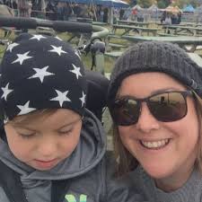 Kelley Robert (@KelleyRobert13)