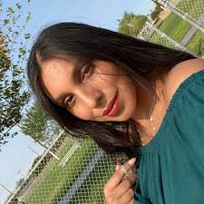 Are there any body sprays from bath and body works that are dye free?