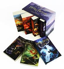 Harry Potter Box Set Paperback In 2020 Harry Potter Book Set Harry Potter Box Set Harry Potter 7th Book