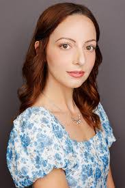 Amber Kloss's Instagram, Twitter & Facebook