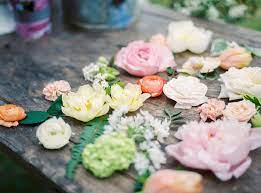 Learn how to keep your cut flowers fresh with clorox® liquid bleach. How To Make Your Wedding Flowers Last