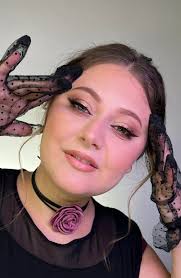 Makeup Models Needed for Portfolio Expansion in Boca Raton