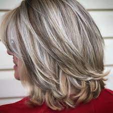 33 Youthful Hairstyles And Haircuts For Women Over 50 In 2020 In 2021 Hair Styles Medium Hair Styles Modern Hairstyles