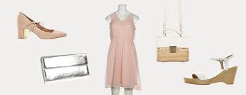 In 1963, frances baby houseman, a sweet daddy's girl, goes with her family to a resort in upstate new york's catskill mountains. Retro Ist Hip Kreiere Dein Dirty Dancing Outfit A La Baby Und Johnny
