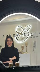 Ella es ERIKA MESA @erik.mesa nuestra especialista desde hace casi un año y  medio queremos agradecerle por su compromiso y pasión con somosbellas ,  SOMOSBELLAS CUMPLE 7 años , ...