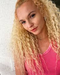 Always in love with my curls 😏😎💖