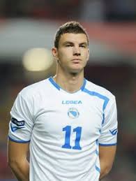 A bosnian model, but first and foremost she is the beautiful wife of bosnian soccer player edin džeko. 36 Best Edin Dzeko Ideas Edin Dzeko Manchester City Manchester City Football Club