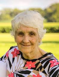 Tammy Kline's Instagram, Twitter & Facebook