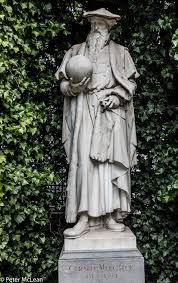 Gumbo S Pic Of The Day September 4 2015 Le Jardin Du Petit Sablon Brussels Le Jardin Brussel Jardin