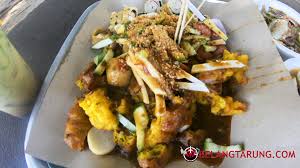 Try out the delicious laksa ikan sekoq for those who don't know, 'ikan sekoq' means an entire fish. Laksa Ikan Sekoq Passembur Dan Cendol Di Pantai Hujung Airport Pulau Langkawi Kedah Some Bullet For Your Head