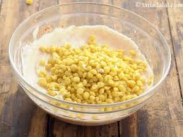 Boondi And Pomegranate Raita Recipe Boondi Anar Raita Recipe Recipes Pomegranate Indian Food Recipes