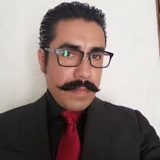 Amanda Corsetti's Instagram, Twitter & Facebook