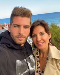 More memes, funny videos and pics on 9gag. Enzo Fernandez Tumblr Posts Tumbral Com