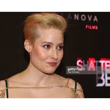 Madison West (@madisonflieswest) • Instagram-Fotos und -Videos