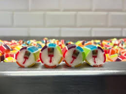 What Does The Candy Crush Paintbrush Do? - Playbite