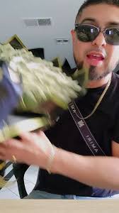 No Capea 💐🍾💸😏, #nocapea #capea #viral #explorepage #fyp #xavi  #grupofrontera #frontera #tiktok #latin #djjayramir3z