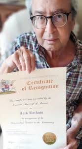 Hampstead Garden Suburb Virtual Museum : Photograph : Jack Berkovi 1946