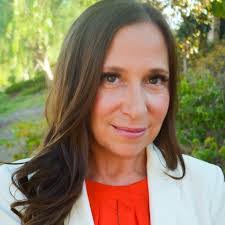 Loretta Sexton's Instagram, Twitter & Facebook