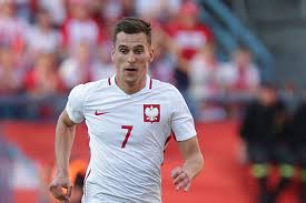 Analysis milik scored marseille's first goal just a few minutes before halftime. Arkadiusz Milik Beim Bvb Als Haaland Erbe Gehandelt Fussball Nachrichten De